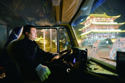 多装点!跑快点! 无良司机称 大不了坐牢|渣土