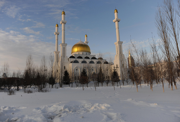 李克强欧亚之行4个关键词:节奏、温度、风度、