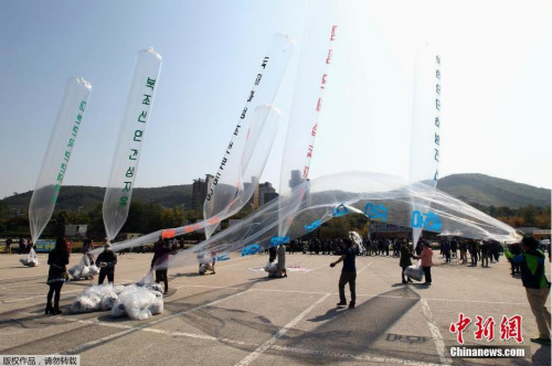 国际要闻精粹：亚航空难非恐袭 欧盟维持对俄制裁