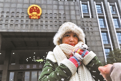 李明德身高此次音乐节将设置双主舞台——草莓(R)舞台