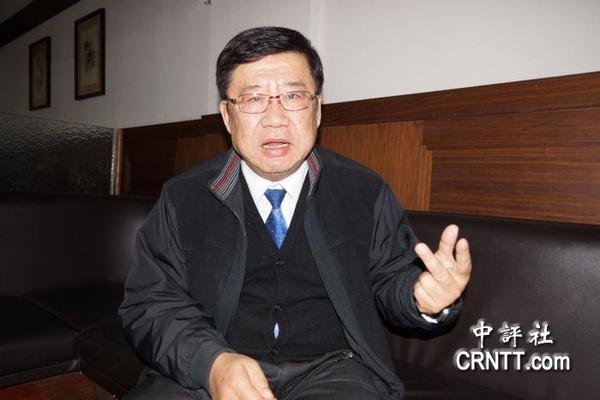 国民党桃园市议员,台湾中国统一联盟桃竹苗荣誉分会长阎中杰。