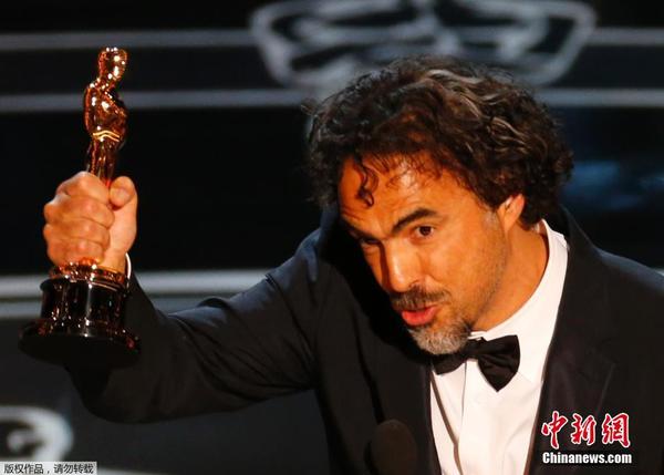 伊纳里图凭《鸟人》获奥斯卡最佳导演奖|奥斯