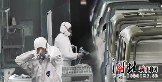 京津冀协同发展影像记录:黄骅城郊的北汽人(