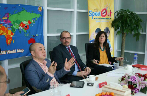 培生集团总部管理团队莅临爱贝国际少儿英语上