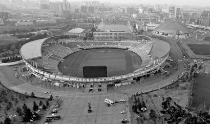 长春体育中心力争年底前改造完租给驾校的场地