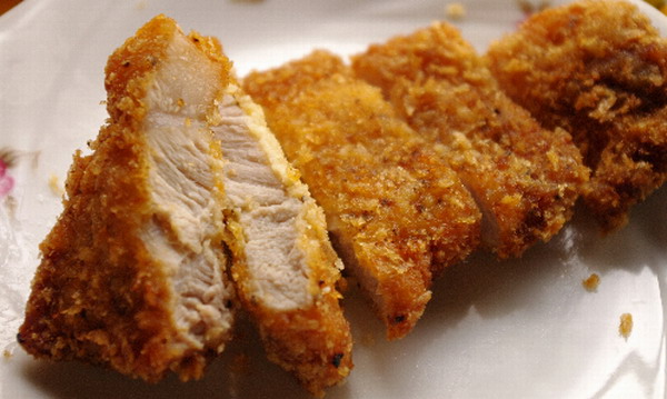 用“茶猪”猪肉做的炸猪排（网页截图）