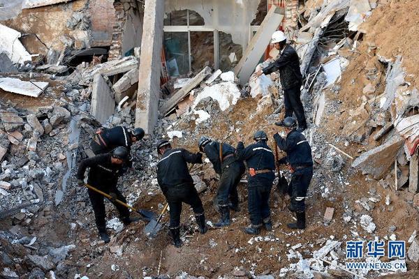 山西临县一村庄黄土崩塌 已致4人遇难|坂镇|临县