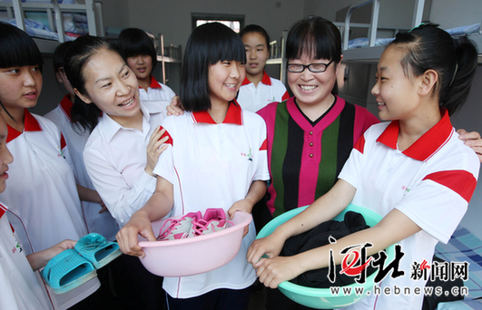 井陉:家式教育保学生身心健康|学生|师生