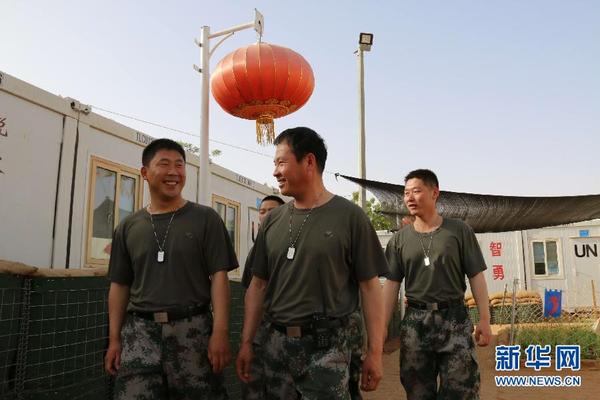 中国维和部队首次配备单兵身份识别牌|加奥|