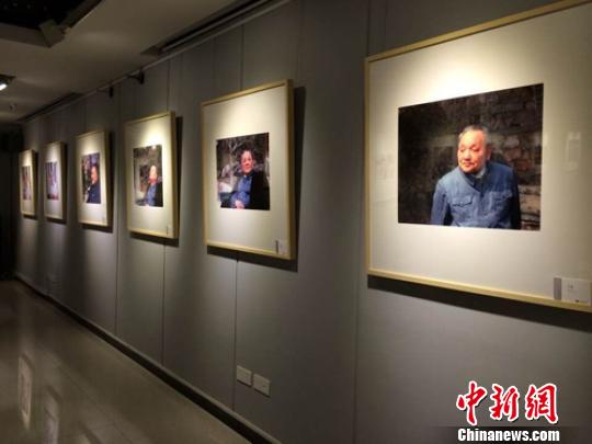 《邓小平 <em>女儿心中</em>的父亲》摄影展在浙江淳安