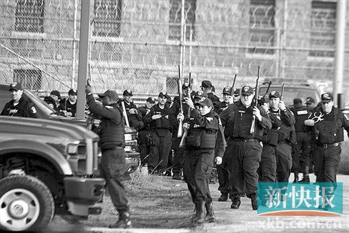 ■800名执法人员花了23天追捕两名逃犯,美媒估计每日成本高达百万美元。