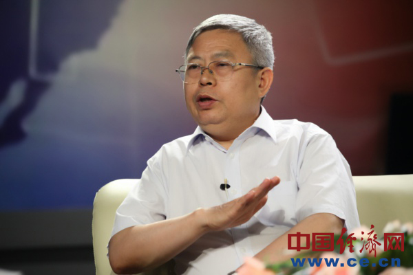 刘永富:贫困人口全部脱贫具有划时代意义_中国