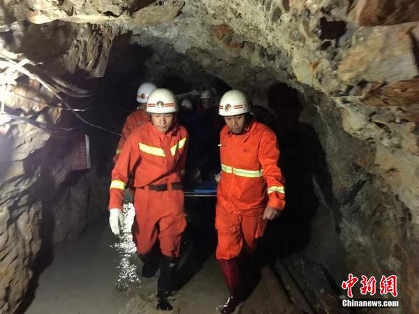 云南梁河矿井塌方11名被困人员全部安全获救