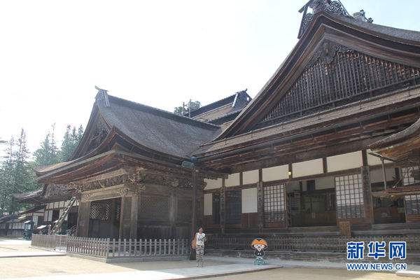 金刚峰寺主殿（新华社记者 蓝建中 摄）
