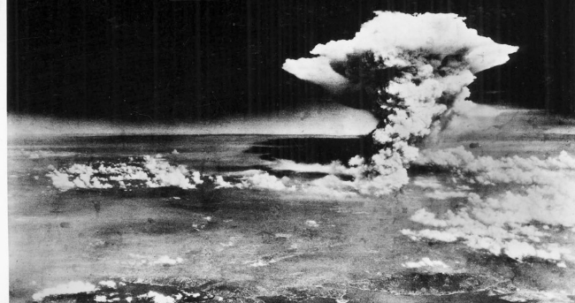 广岛原子弹爆炸70周年：实拍当时原子弹爆炸场景