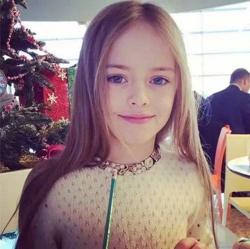 世界第一美少女! 9岁俄罗斯超模美貌惊艳|时装