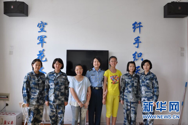 90后中学学习中考学生刻苦资助|状元|初中生潞河女兵怎么样初中部图片