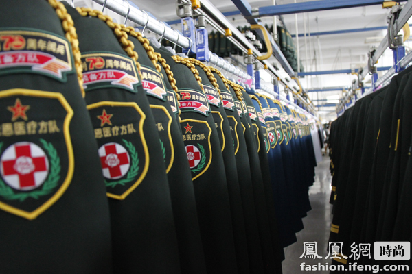 际华集团出色完成抗战胜利70周年阅兵制装任