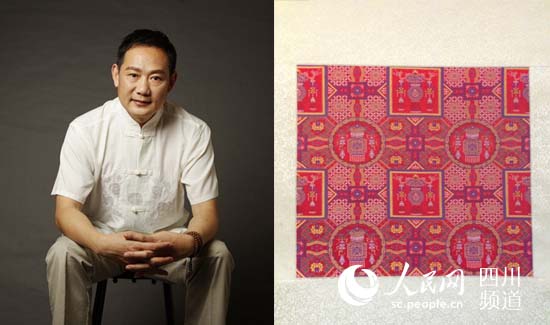 图为国家级名录“蜀锦”代表性传承人、中国工艺美术大师贺斌与蜀锦作品“灯笼锦”。（蜀锦轩 摄）