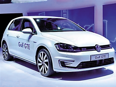 重庆晚报讯 近日,进口大众的首款插电式混合动力车型——全新golf gte