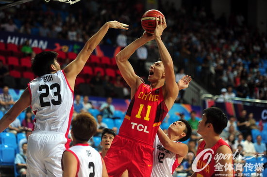 组图:回顾中国男篮夺冠之路 20分逆转韩国|篮板