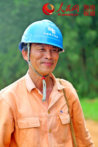 澄迈供电所老班长的29年风雨（南方电网供图）