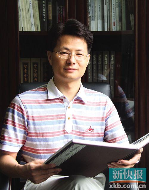 罗炳生    中国书法家协会会员、广东书法院展览教研部主任