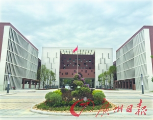 新校建成就搬进? 家长:唔会唔污染|学生|校园