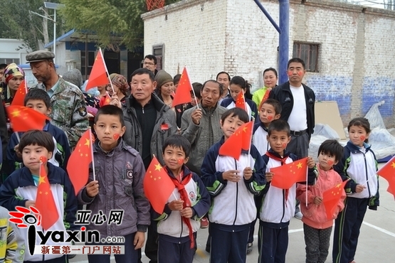 村集体活动中有了越来越多的汉族村民的身影