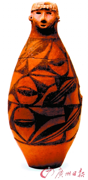 人头形器口彩陶瓶 短发美女或是母系氏族崇拜
