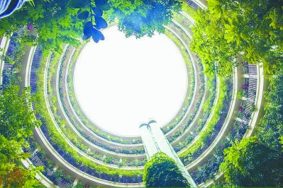 云顶温泉大酒店在酒店温泉区内重建了现代版的土楼。（资料图片）