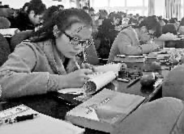 依然有同学在认真记笔记