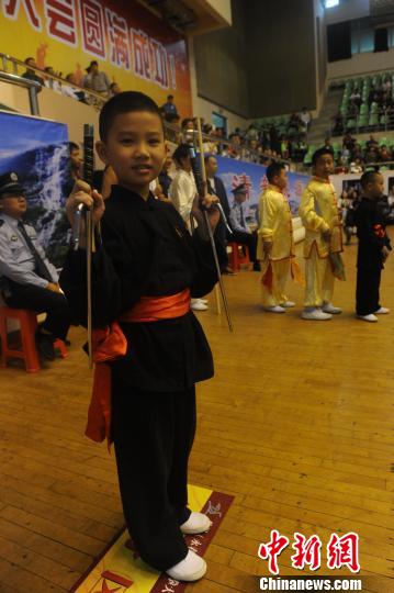 世界白鹤拳大会邀赛福建永春开赛  拳来拳往 成