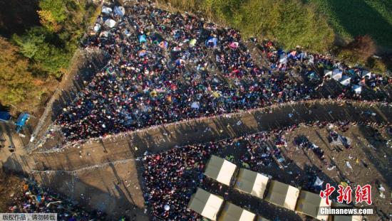 联合国预计今年前往欧洲难民数量将超过100万