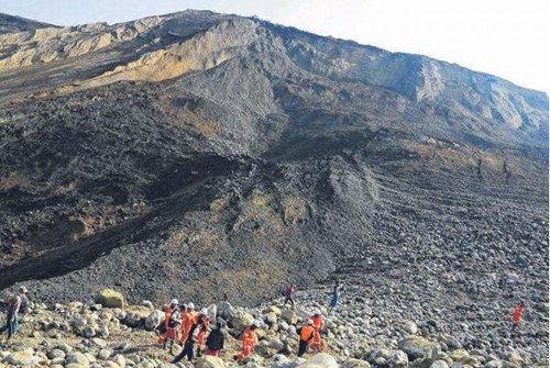 缅甸再发玉石废矿堆坍塌事故 或有至少50人失