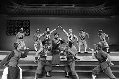 金莲升高甲剧团的《阿搭嫂》今年赴台演出十几场。（资料图片）