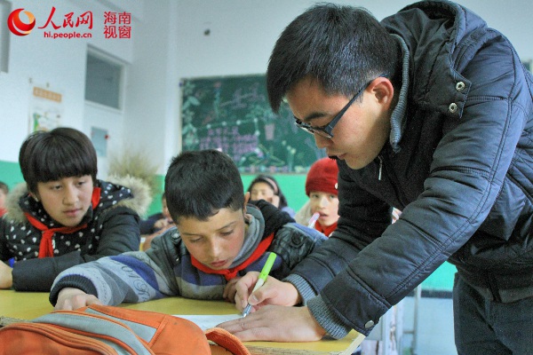 支教圆梦塔县 大小洞天第九批志愿者完成使命