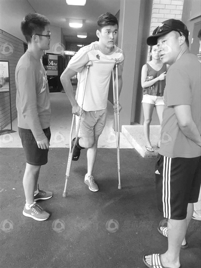 孙杨骨折不会影响里约奥运 自称越遇到挫折越有斗志