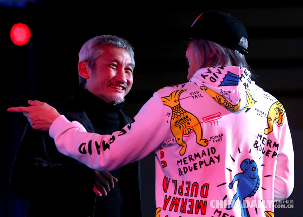 徐克在《美人鱼》中作为演员和周星弛合作，他在本片中将有特别演出。（图片来源：中国日报记者 姜东）