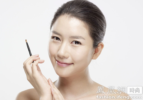 神器 这5把刷子千万不能少！pg电子免费试玩模拟器美妆(图2)