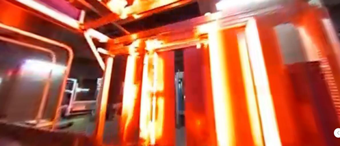 红色扫描门。(图片来源:网页截图)