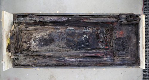 内棺开棺全景图