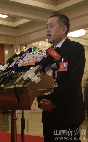 工商总局局长张茅:个体工商户登记将两证合一