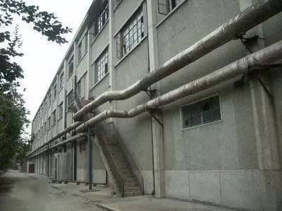  国棉三厂老厂区厂房一侧