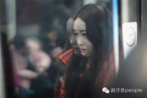 前央视主持曹颖为老公庆生一家三口同框9岁儿子颜值惊艳网友？曹颖现