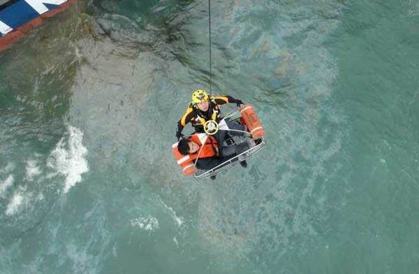  台空勤直升机坠海 _空勤刀_空勤团刀