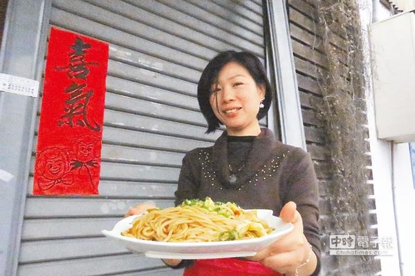 桂林米粉有各种烹调方法,宜干宜汤,用来炒成台式风味也无不可。图片来源:台湾《中时电子报》