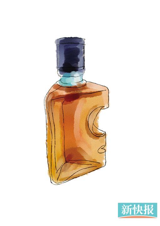 ●朱述贤称自己收藏小酒版的标准是:新、奇、特,这是众多造型独特的其中一款。