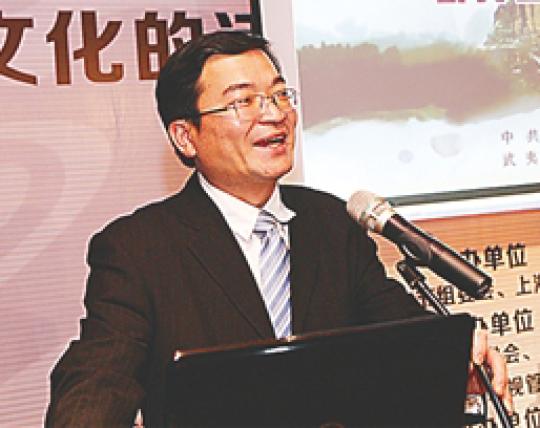 徐春晖（资料图片）　白图　摄