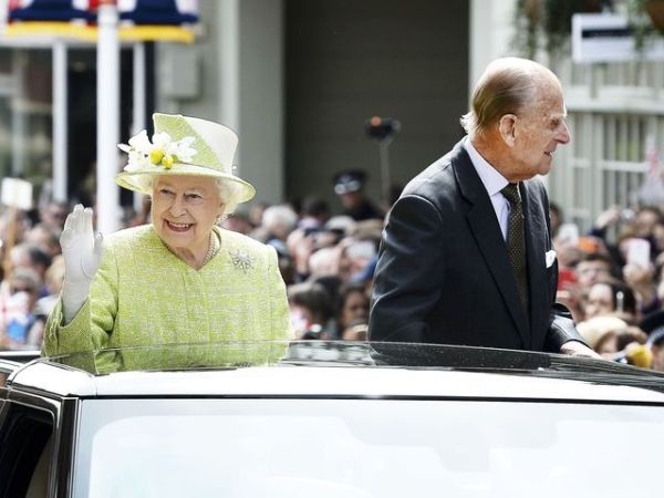  英女王 低调庆 九十大寿 |照片|火炬_凤凰资讯